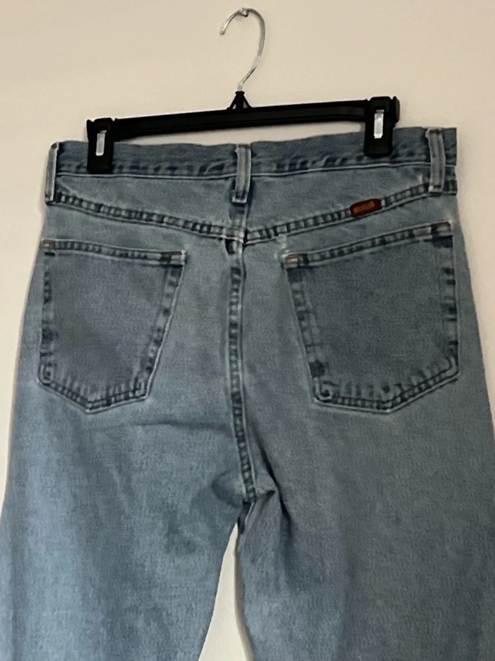 Rustler Light Blue Relaxed Straight-Leg Jeans with Distress, Size 33/32